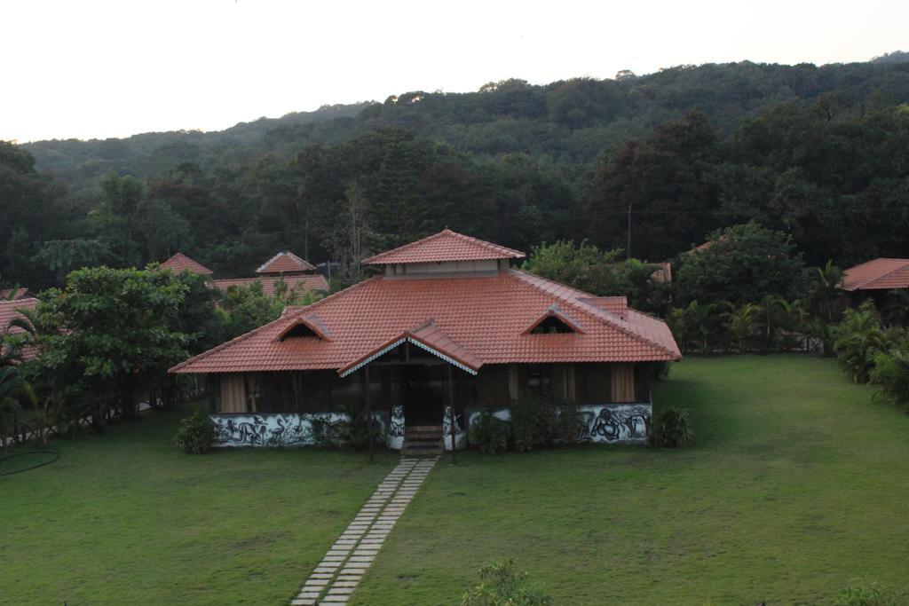 Shangri La Jungle Village Molem Εξωτερικό φωτογραφία